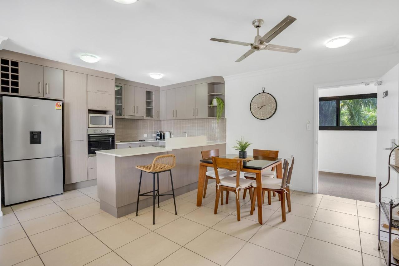 Elysium Apartments Palm Cove Dış mekan fotoğraf