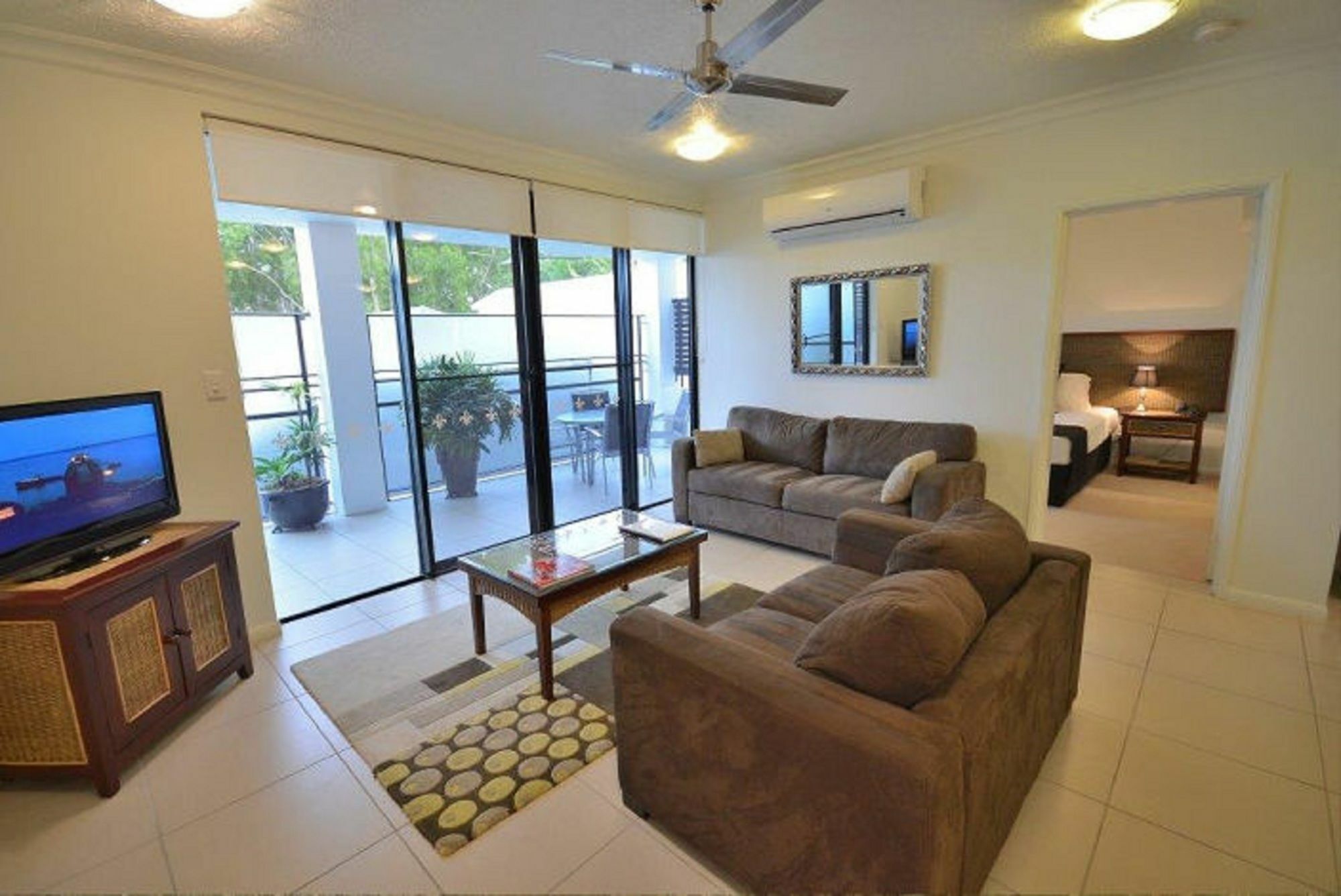Elysium Apartments Palm Cove Dış mekan fotoğraf